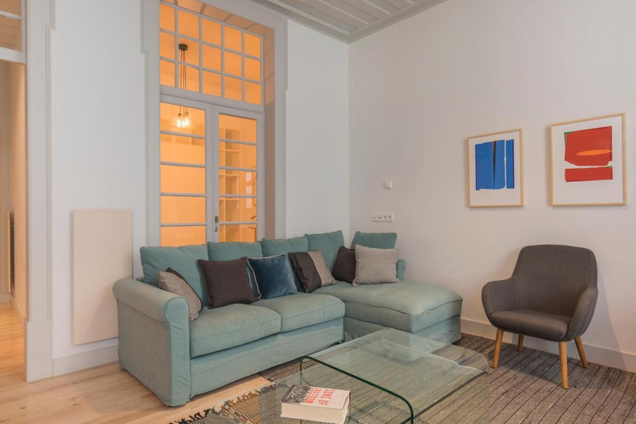 Lovelystay - Charming 3 Bedroom Wonder Downtown 리스본 외부 사진
